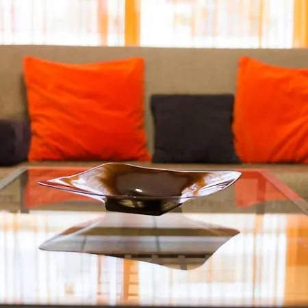 Spacious 2 Bedroom In Thessio Apartment